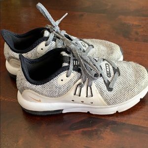 Boy’s Nike Air Max size 13